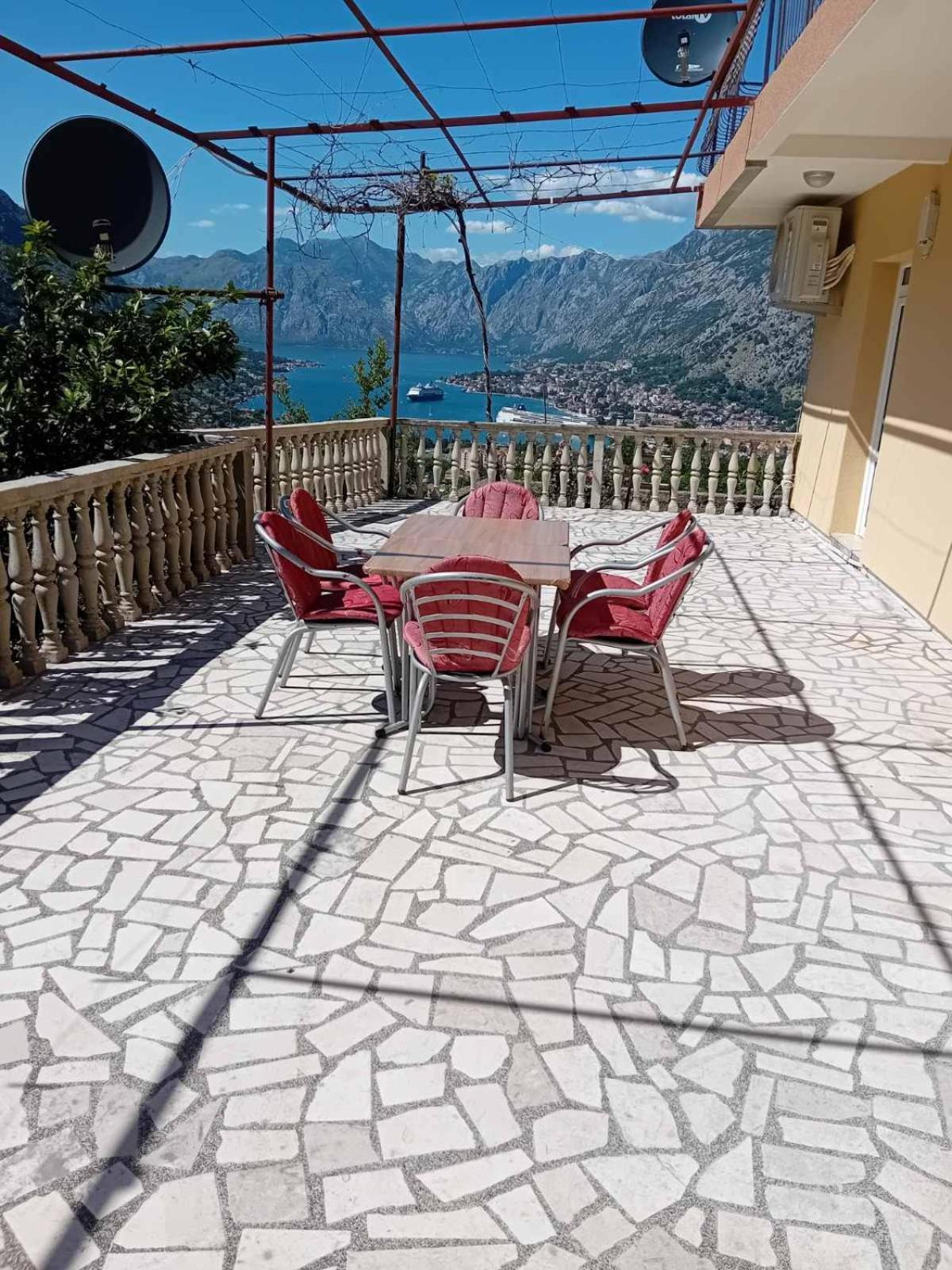 Apartments Vidikovac Inn Котор Екстер'єр фото