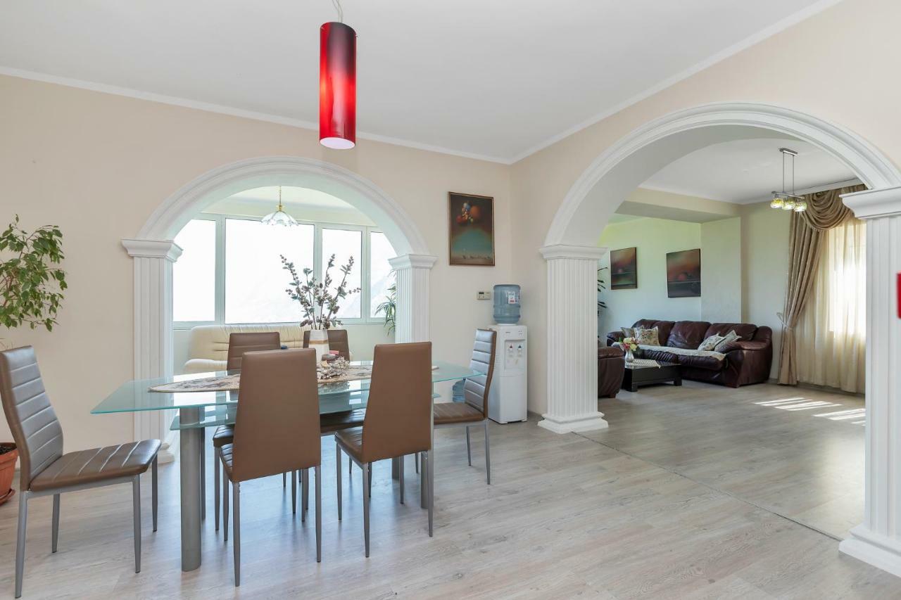 Apartments Vidikovac Inn Котор Екстер'єр фото